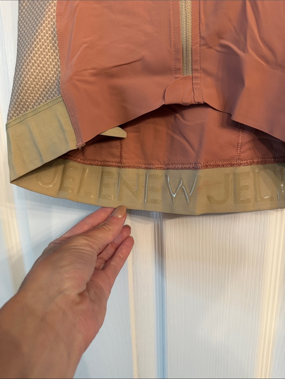 Jelenew Hourglass Short Sleeve Jersey - Picture 3 of 7
